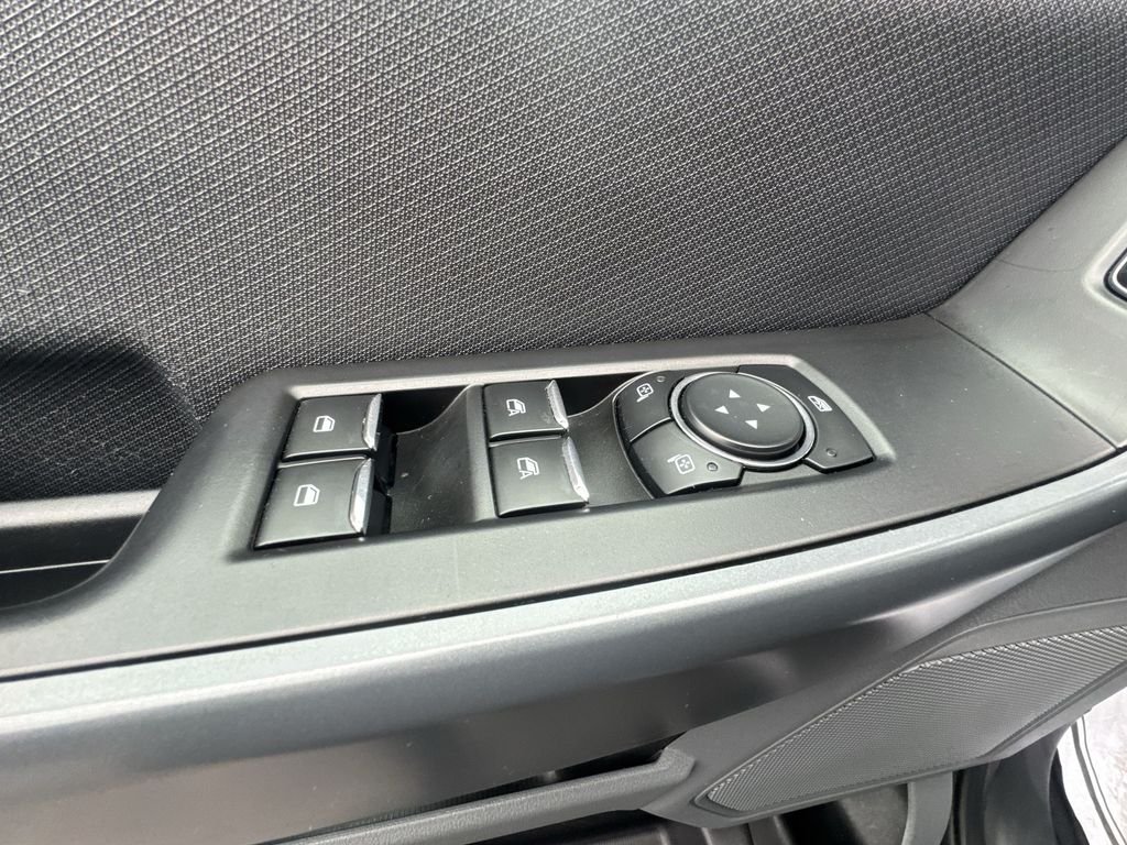 2023 Ford F-150 XLT - Photo 13