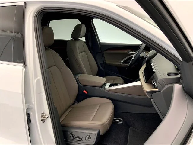 New 2026 White Audi 2.0T Premium Plus image 11