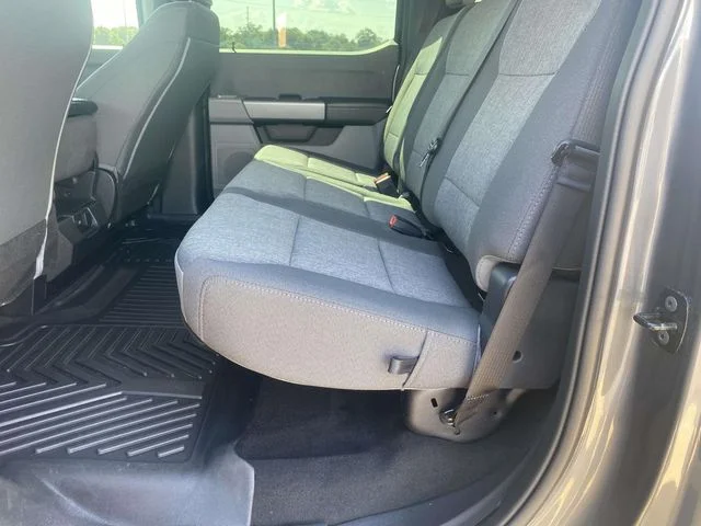Used 2025 Gray Ford XL image 9