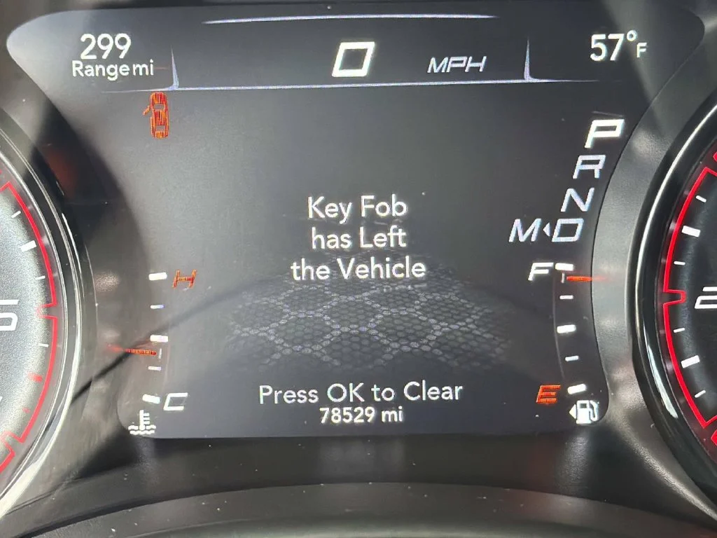 Used 2023 Green Dodge SXT image 20
