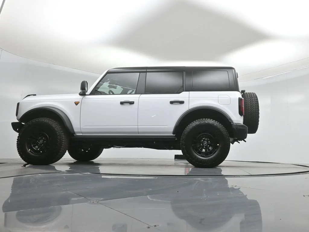 New 2026 White Ford Badlands image 7