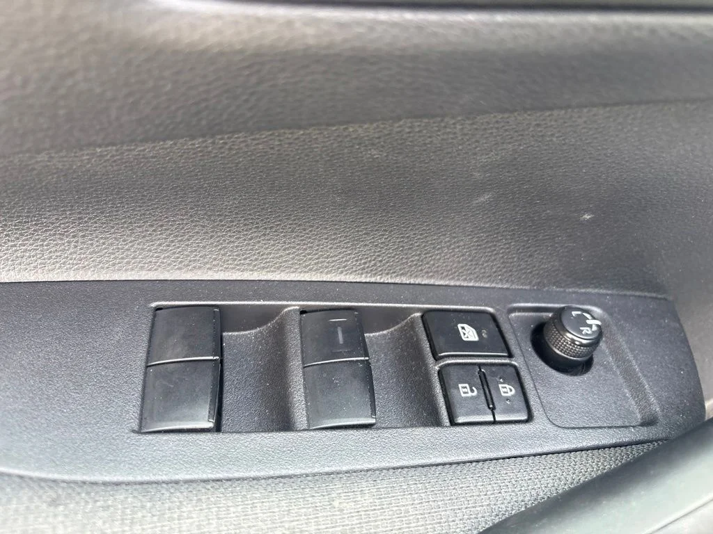 Used 2024  Toyota LE image 13