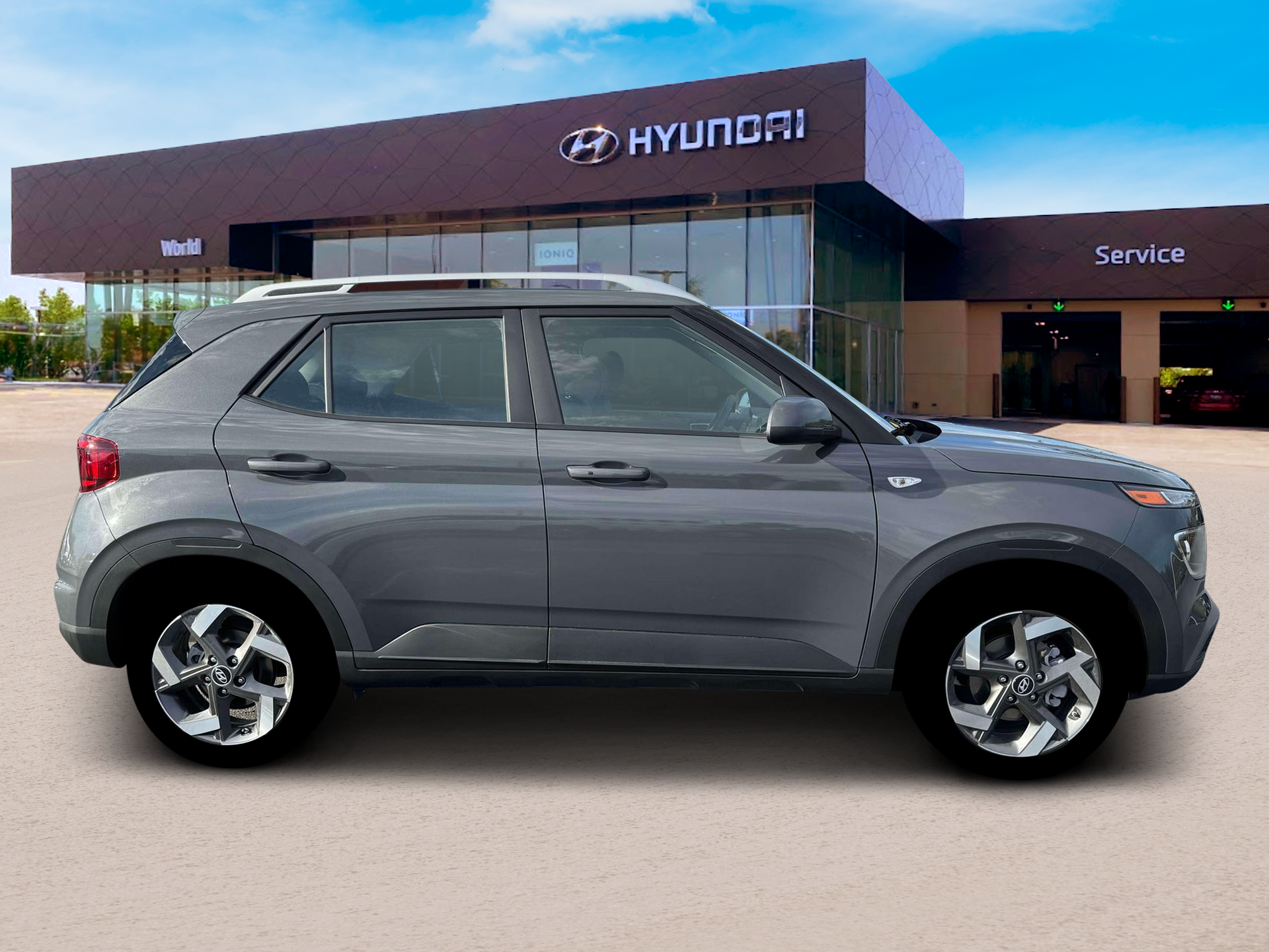 New 2026 Ecotronic Gray Hyundai SEL image 9