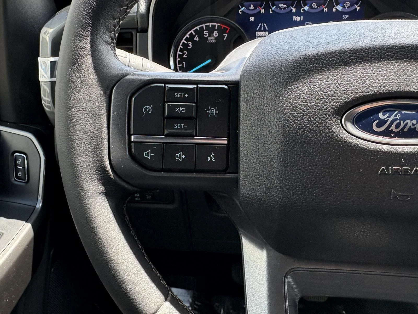 Used 2023 Carbonized Gray Ford XLT image 11