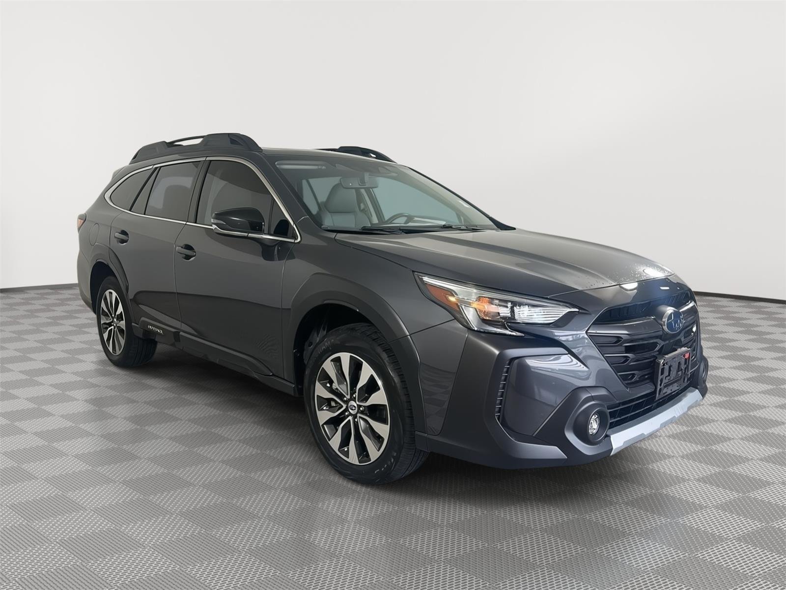 2024 Subaru Outback Limited's photo