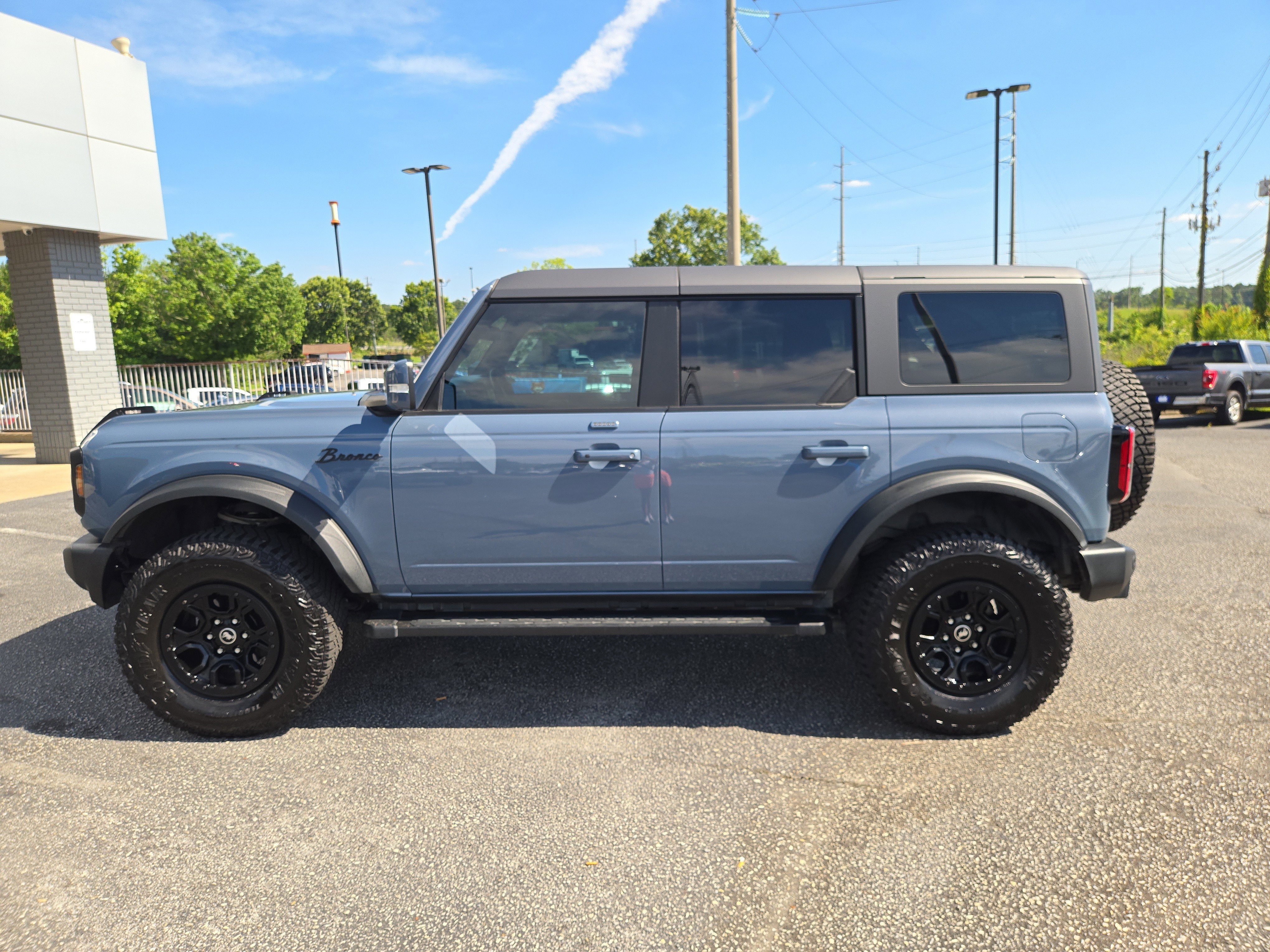 Certified Used 2023 Azure Gray Metallic Ford Outer Banks image 11