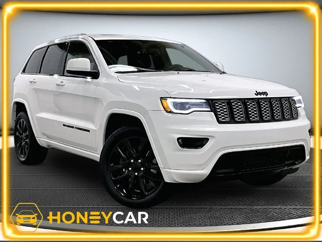 Pre-Owned 2022 Jeep Grand Cherokee WK Laredo X