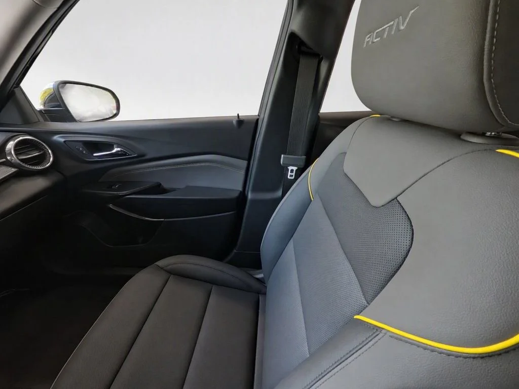 New 2026 Black Chevrolet ACTIV image 26