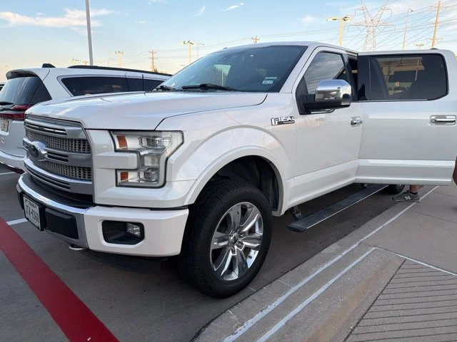 Used 2016 White Ford XLT image 2