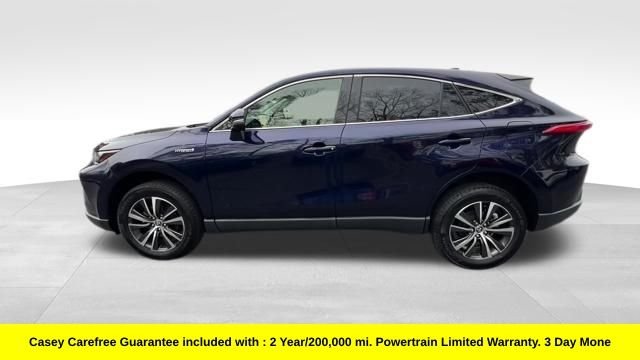 Used 2021  Toyota LE image 2