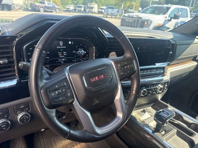 Used 2023 Red GMC Elevation image 13