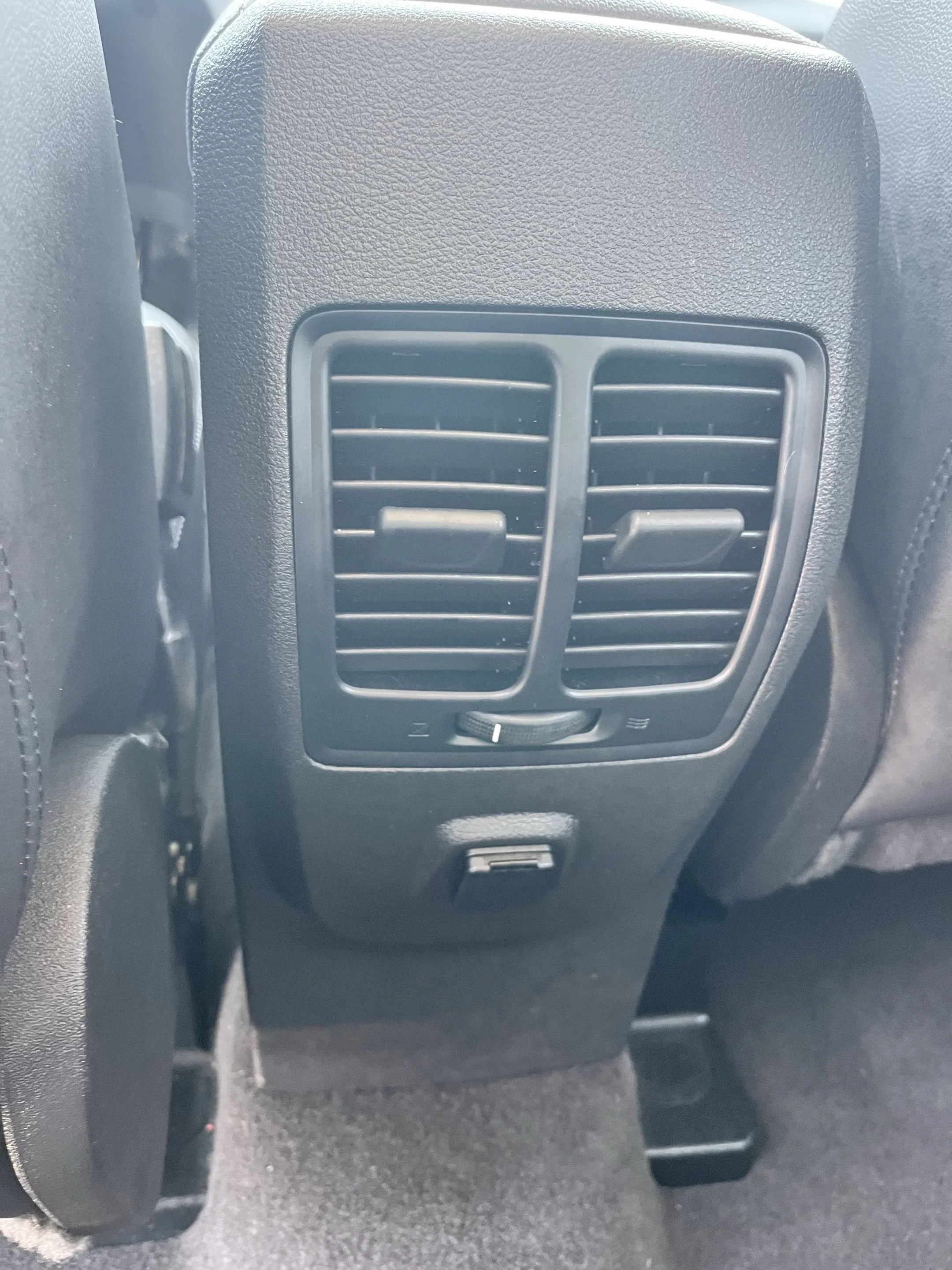 Used 2019 Blue Ford SEL image 21
