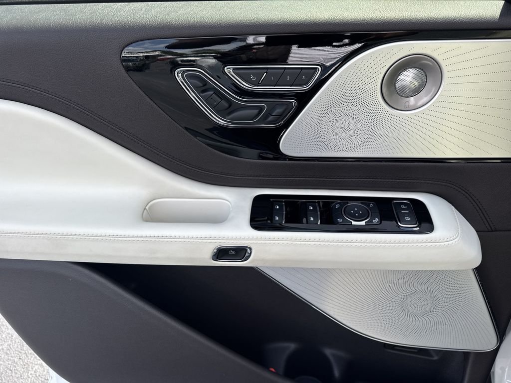 2023 Lincoln Aviator Black Label Grand Touring - Photo 9