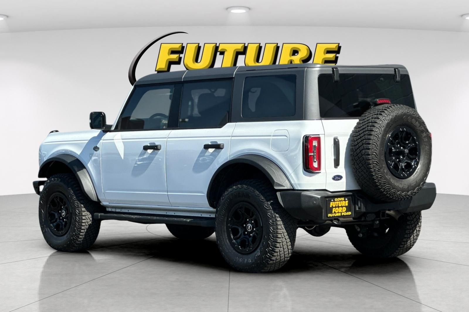 Used 2024 White Ford Wildtrak image 5