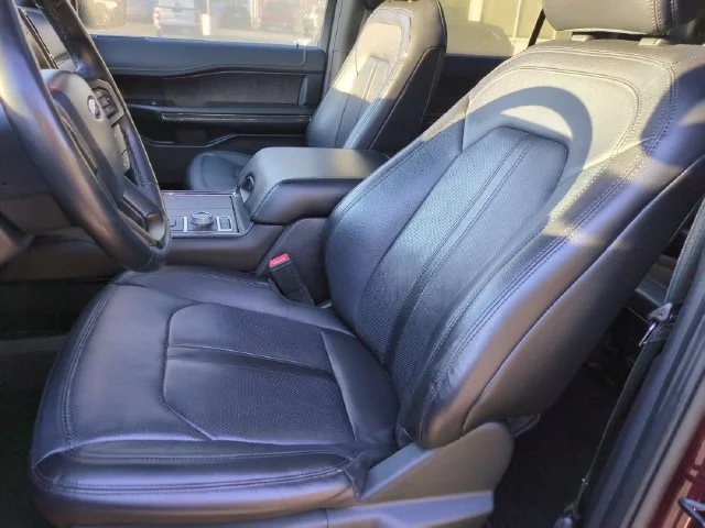 Used 2020 Red Ford Limited image 15