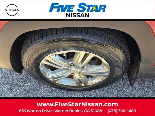 Used 2019 Red GMC SLE image 17