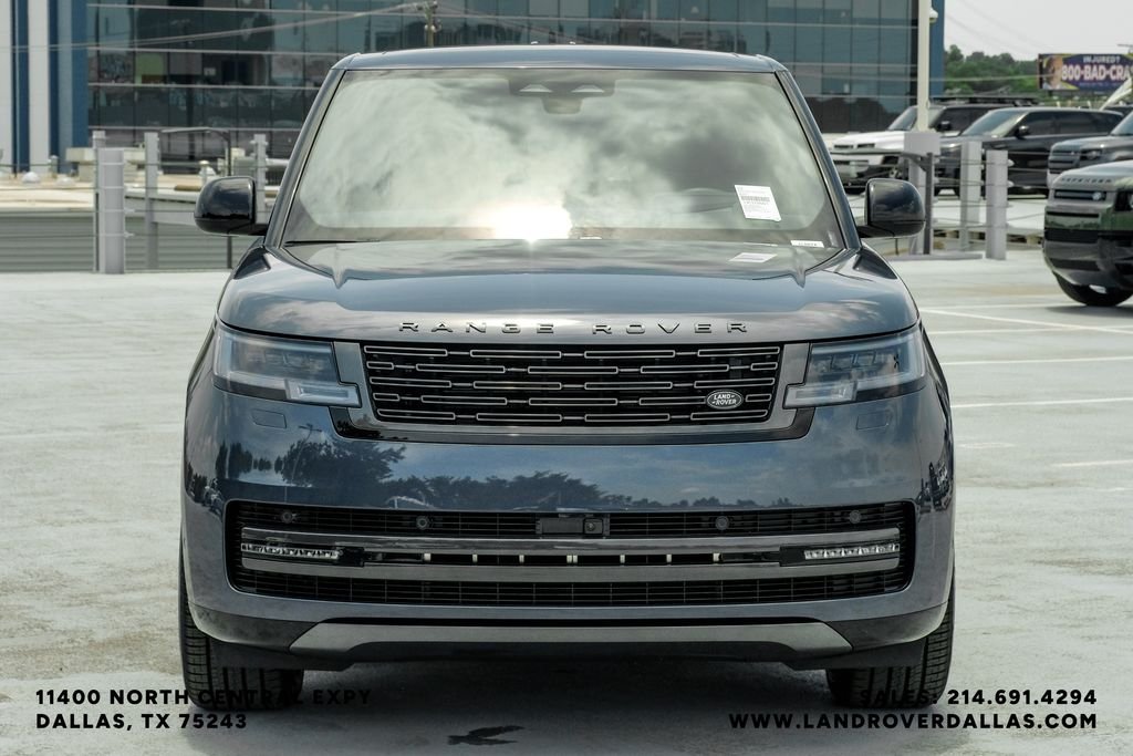 New 2026 Varesine Blue Metallic Land Rover SE image 5