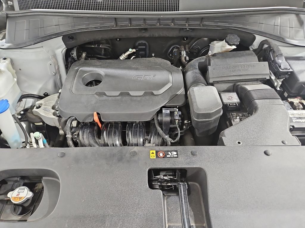 Used 2017 Silver Kia LX image 21