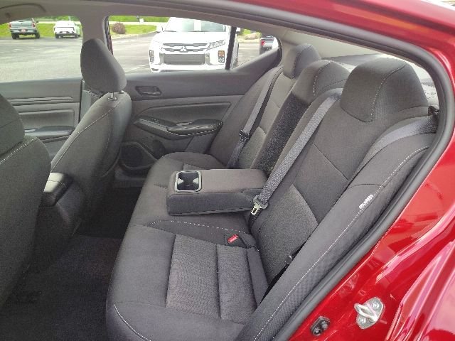 Used 2025 Red Nissan 2.5 SV image 25