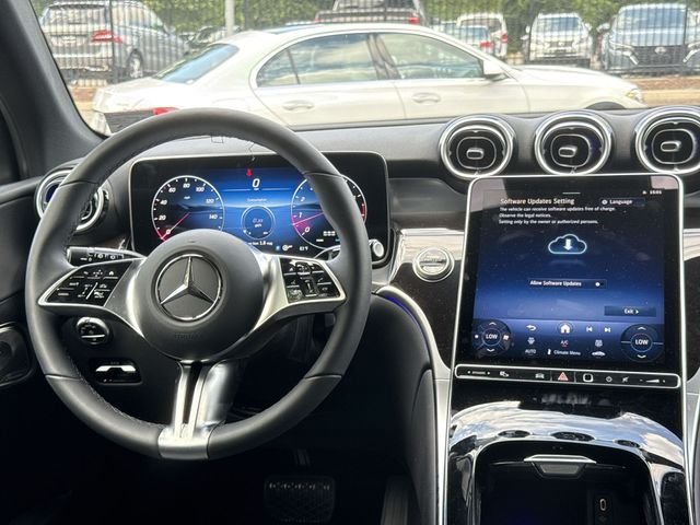 New 2027 Black Mercedes-Benz GLC 300 image 18
