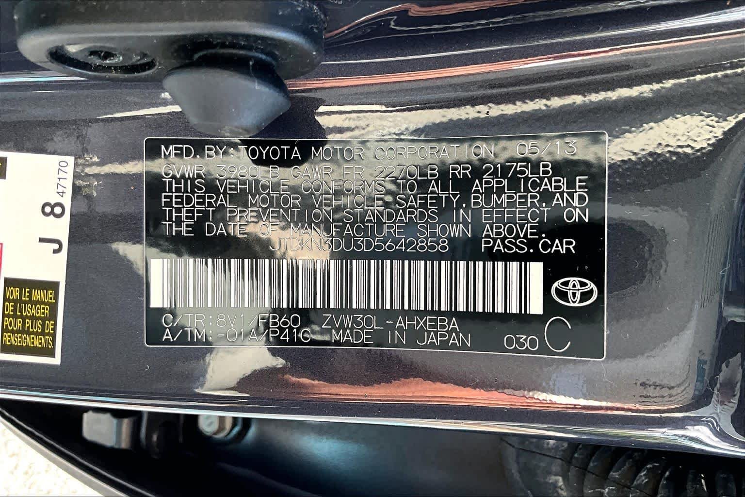 Used 2013 Winter Gray Metallic Toyota Two image 32
