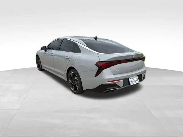 Used 2025 Gray Kia GT-Line image 5
