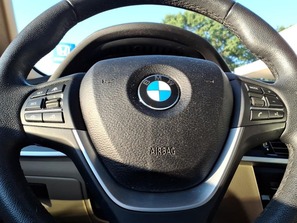 Used 2017 Melbourne Red Metallic BMW xDrive28i image 21