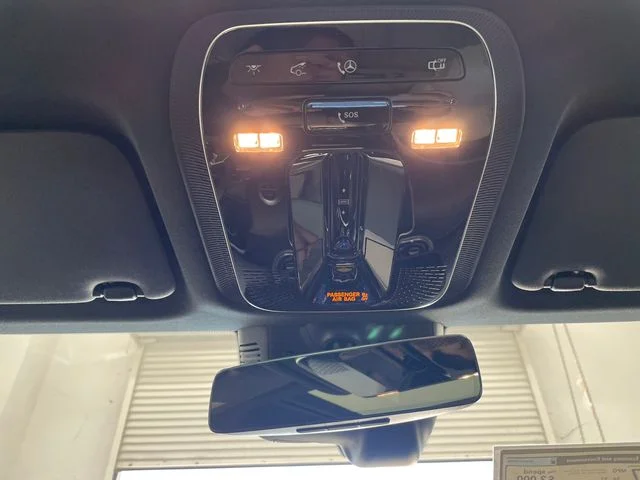 New 2027 Beige Mercedes-Benz GLC 300 image 41