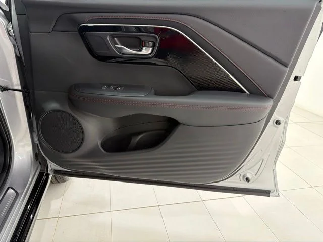 Used 2025  Acura A-Spec Package image 18