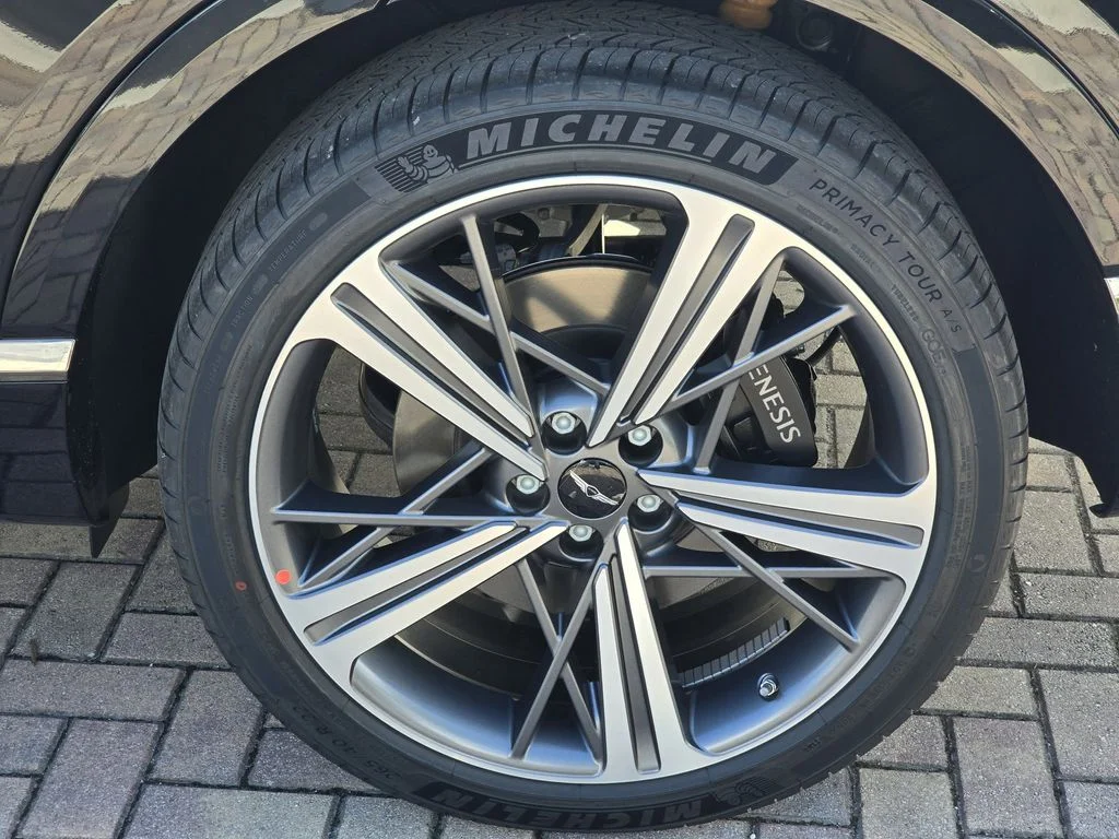 New 2026 Black Genesis 3.5T e-SC image 5