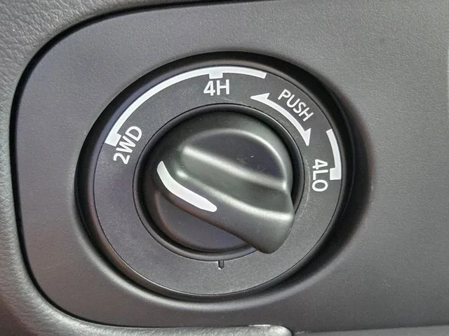 2026 Nissan Frontier PRO-4X - Photo 26
