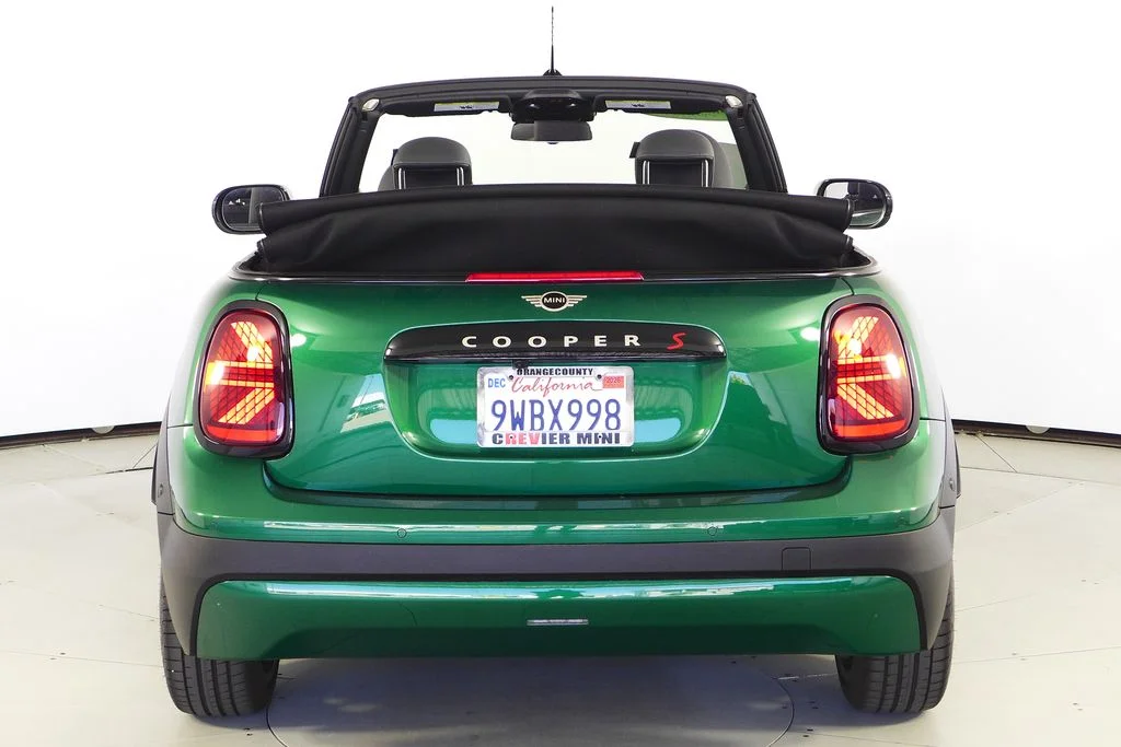 Used 2026 Green MINI Signature image 8