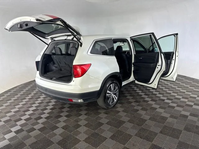 Used 2018 White Honda EX-L image 18