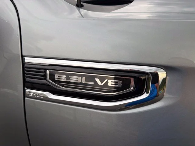 New 2026 Sterling Metallic GMC SLT image 18