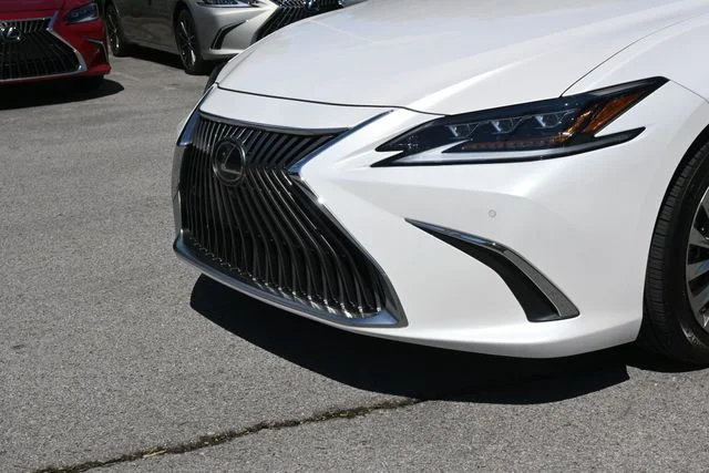 Certified Used 2021 EMINENT WHITE PEARL Lexus 350 Ultra Luxury image 12