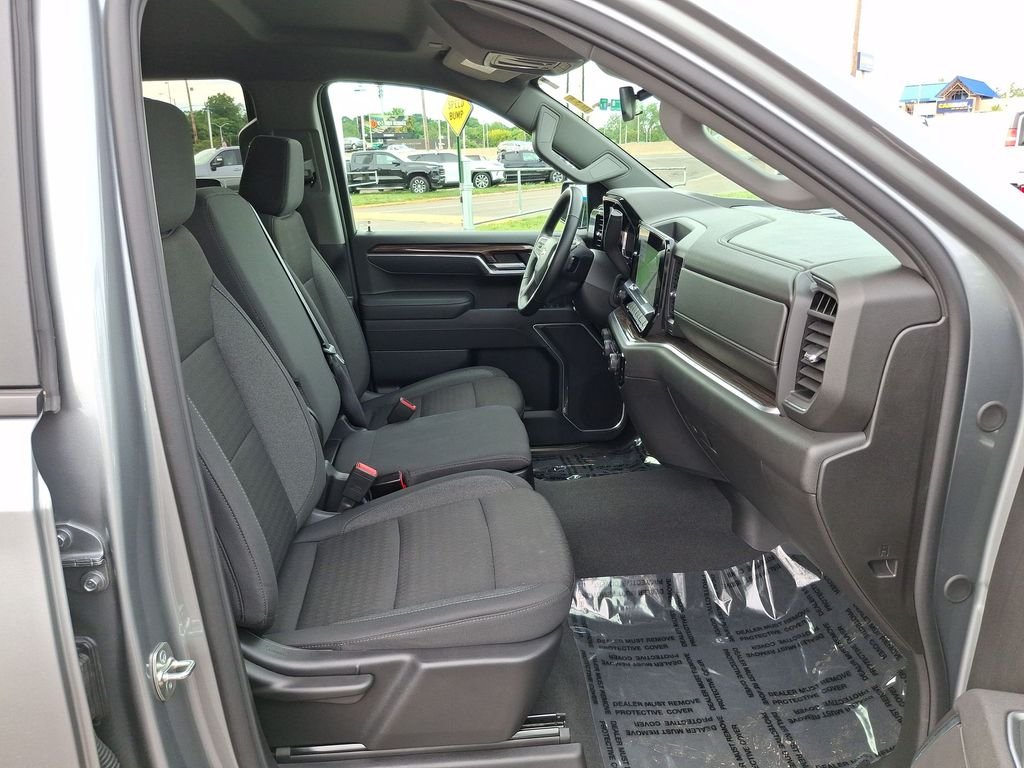 Used 2026 Gray Chevrolet LT image 25