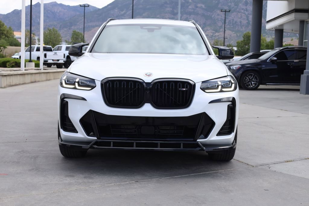 Used 2024 Alpine White BMW M40i image 9
