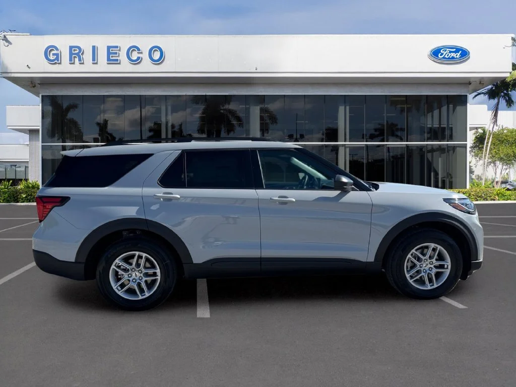 New 2027 White Ford Active image 8