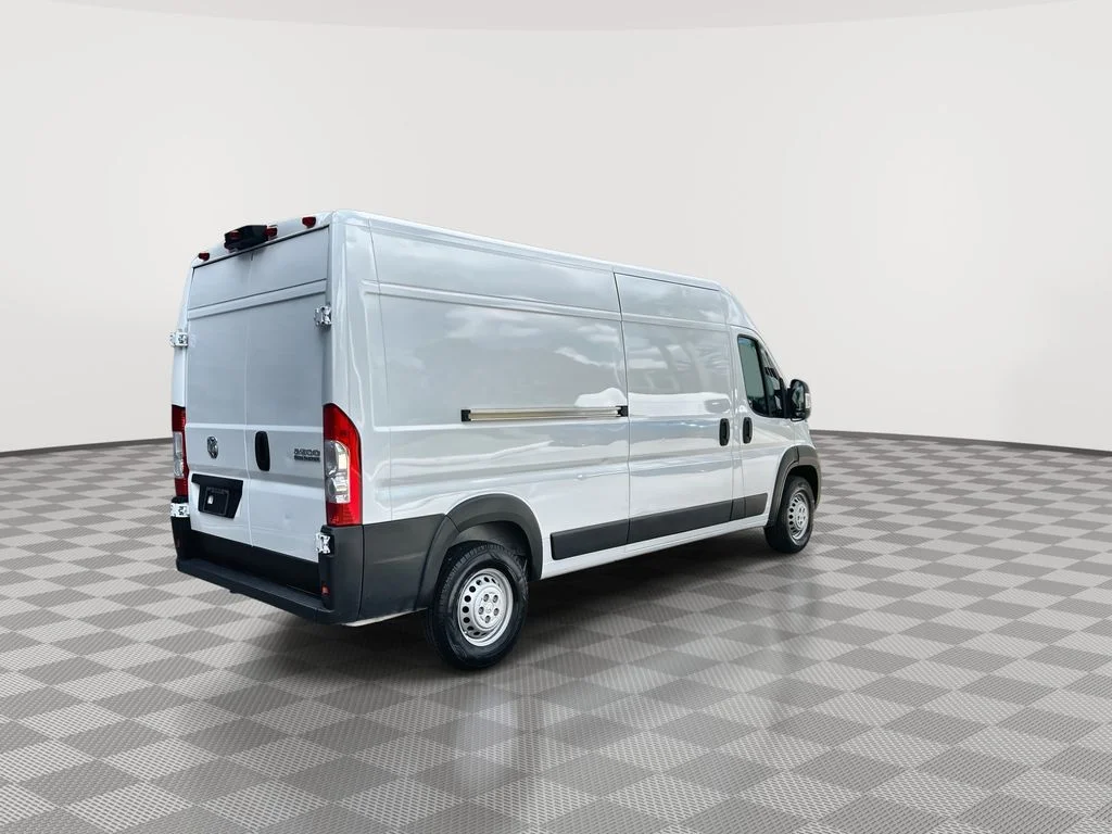 Used 2025 White Ram High Roof image 8