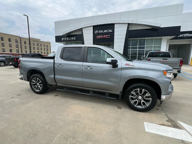 2024 Chevrolet Silverado 1500 LT