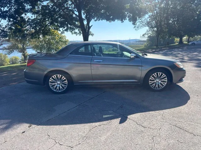 Used 2012 Gray Chrysler Limited image 8