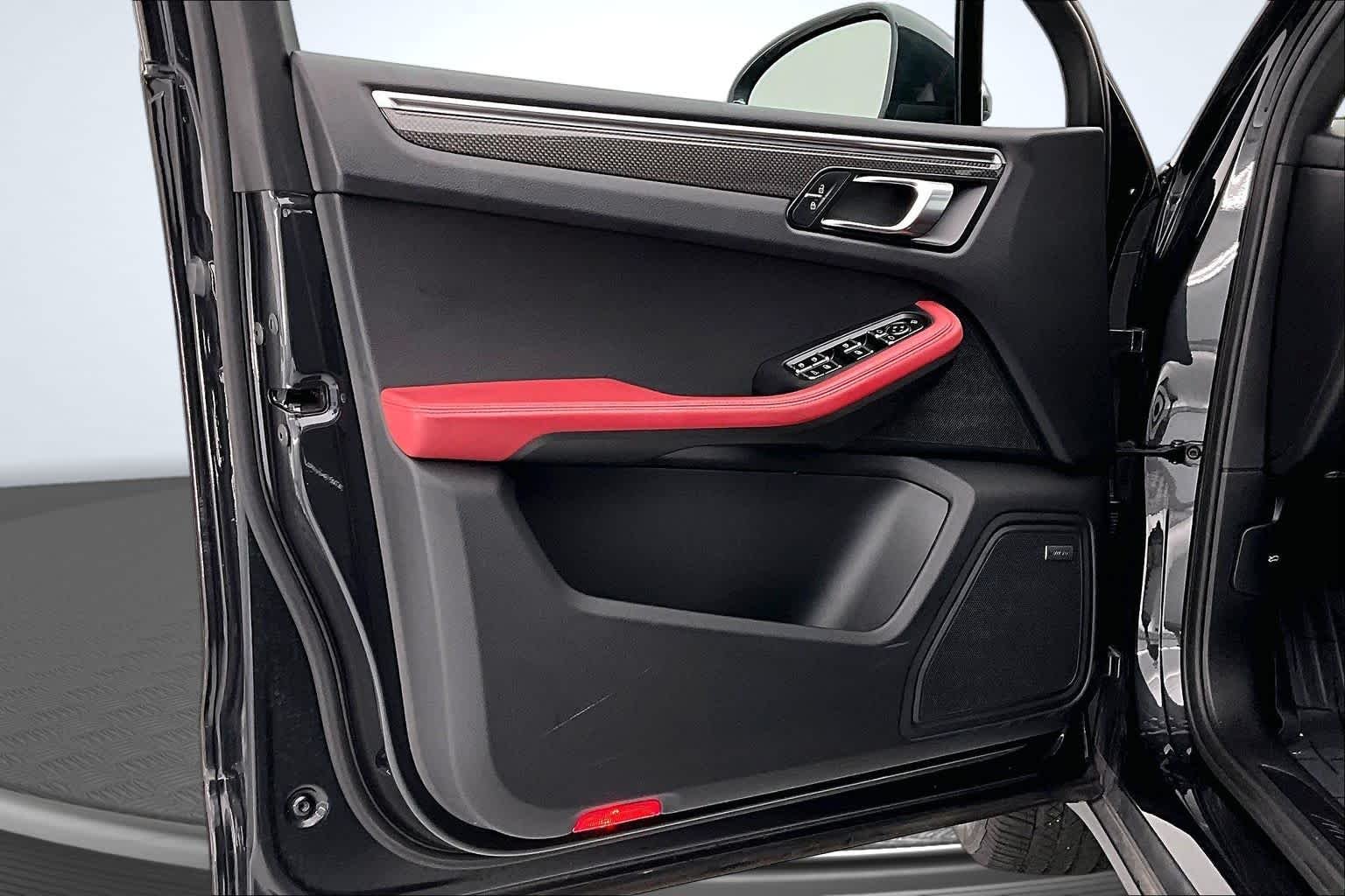 Used 2020 Gray Porsche  image 23