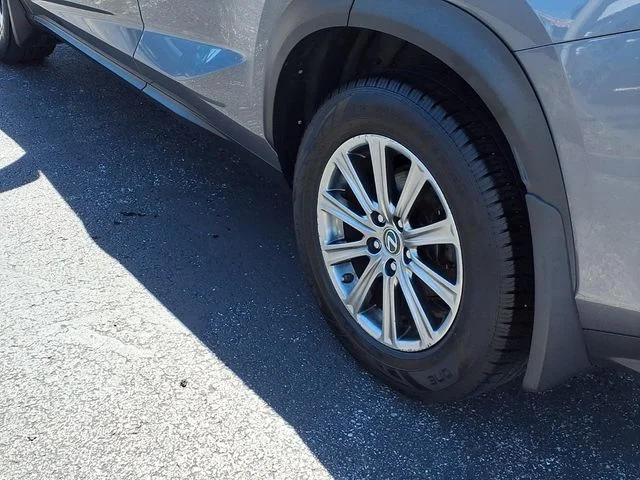 Used 2018 Gray Lexus  image 28