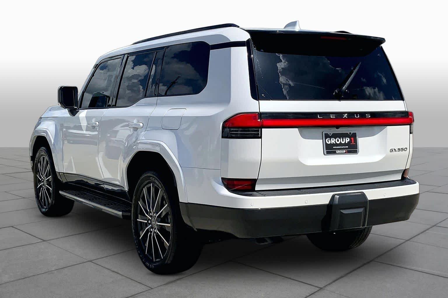 2024 Lexus GX Luxury - Photo 12