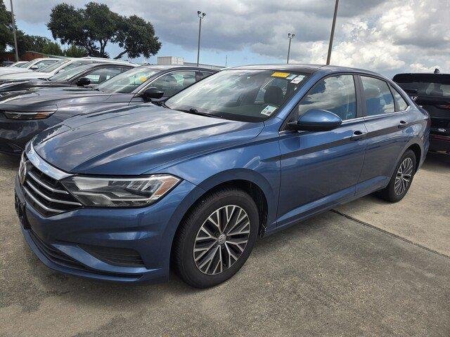 Used 2019 Blue Silk Metallic VOLKSWAGEN  image 7