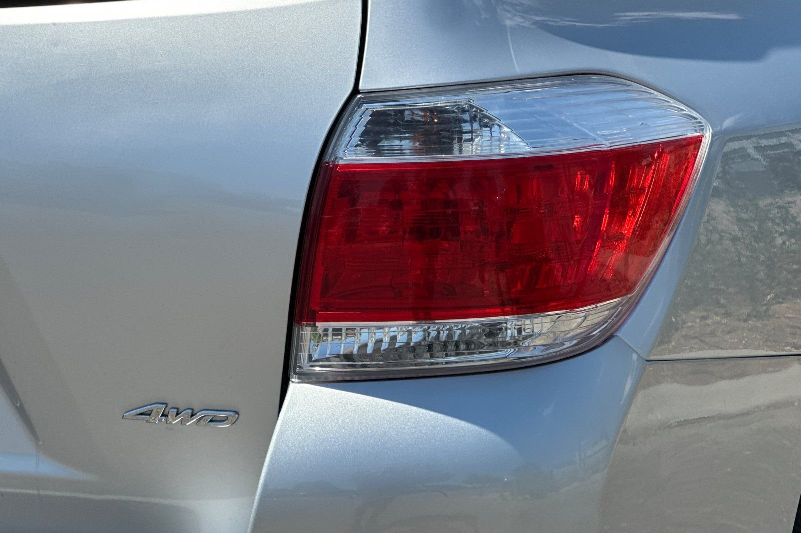 Used 2012 Silver Toyota Limited image 27