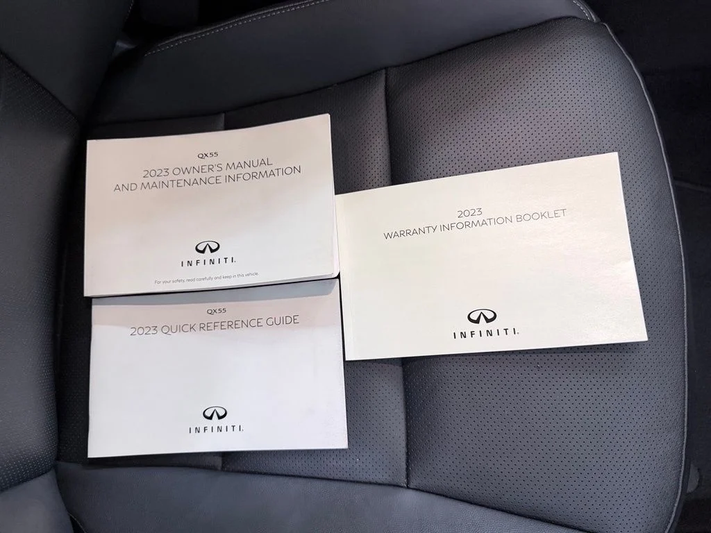 Used 2023 Gray INFINITI LUXE image 40