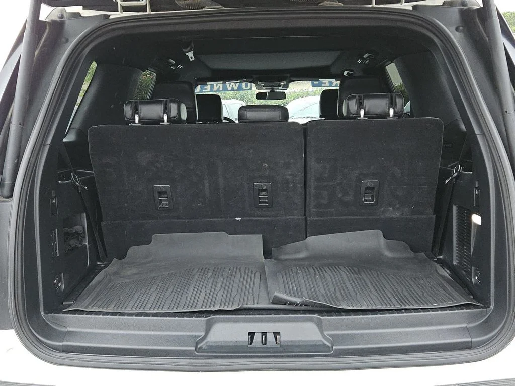 Used 2021 White Metallic Ford XLT image 13