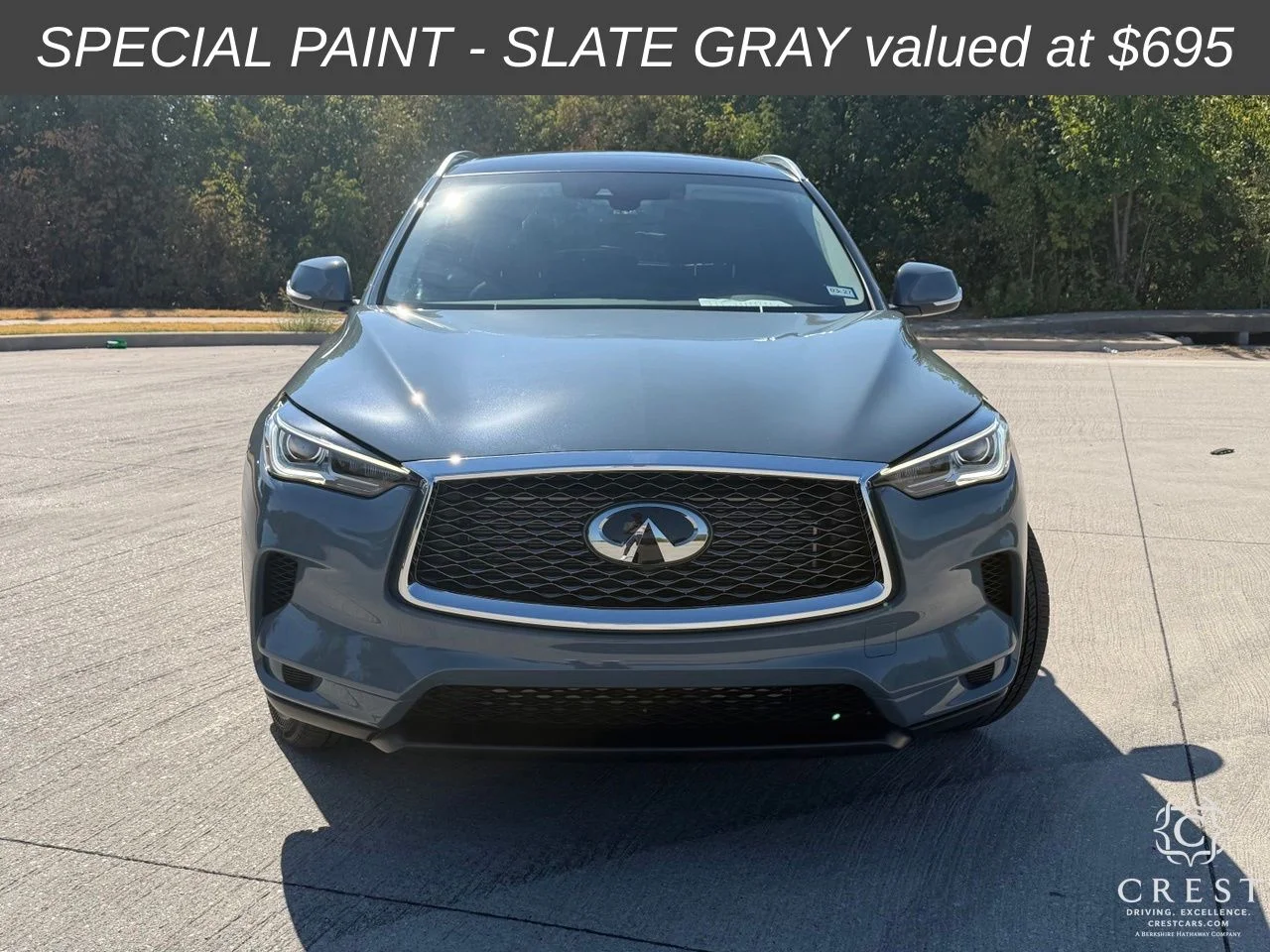 Used 2025 Slate Gray INFINITI LUXE image 2