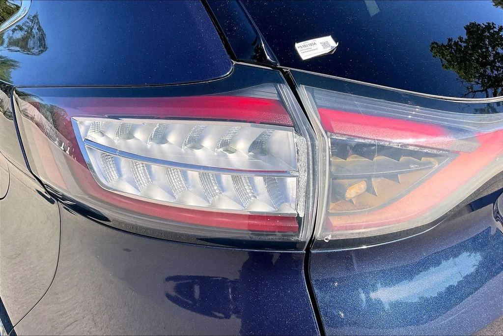 Used 2017 Blue Ford Titanium image 29